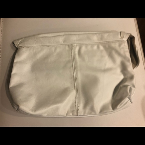 Vintage Leather Clutch - White - Picture 2 of 4
